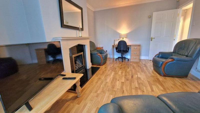 Cosy 3 Bedroom All Ensuites Голуэй Экстерьер фото